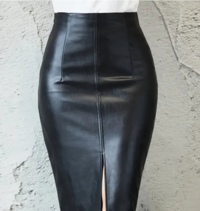 Stylish Hip-Split Leather Skirt